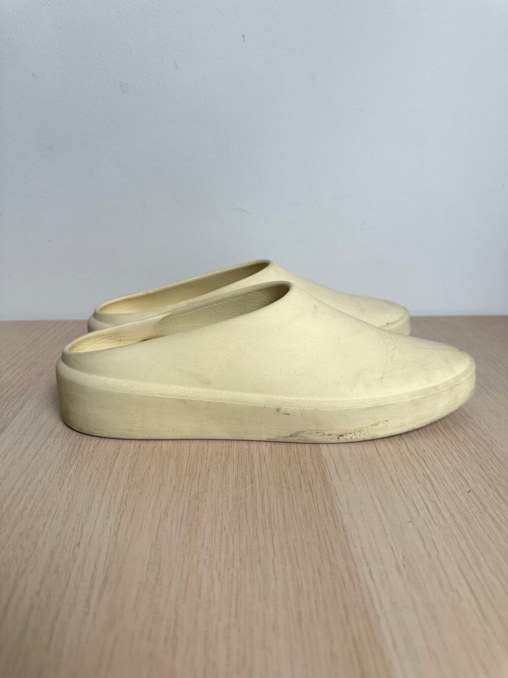 Fear of God California Slide in Oatmeal- Size 39 - Mint